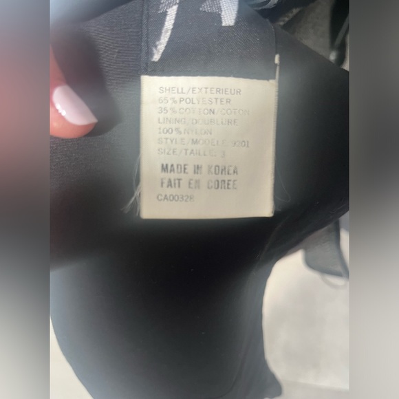 Vintage Black long trench coat with gold buttons size large - Picture 9 of 13